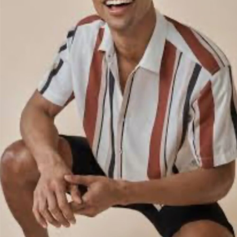 Hollister Short Sleeve Button Down Shirt